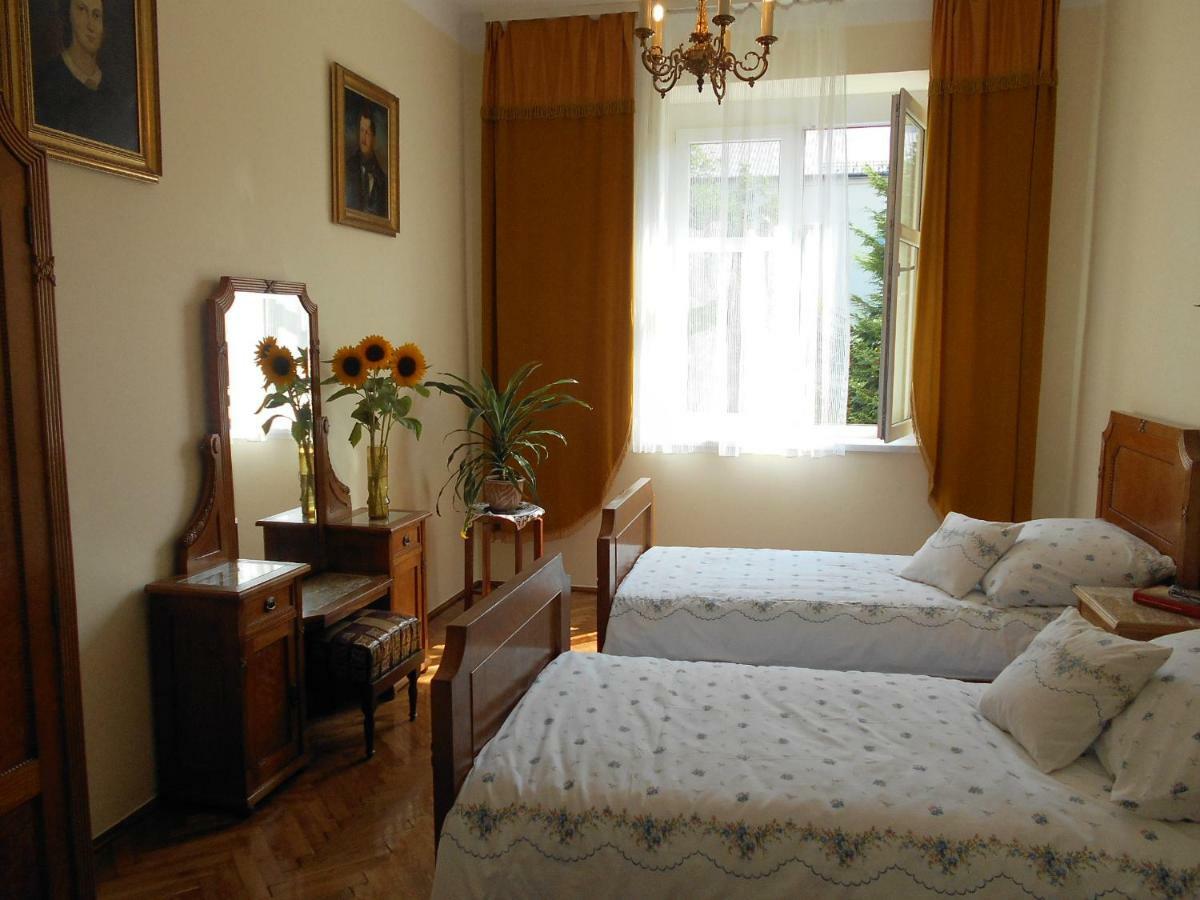 Apartament Krakowski Styl Esterno foto